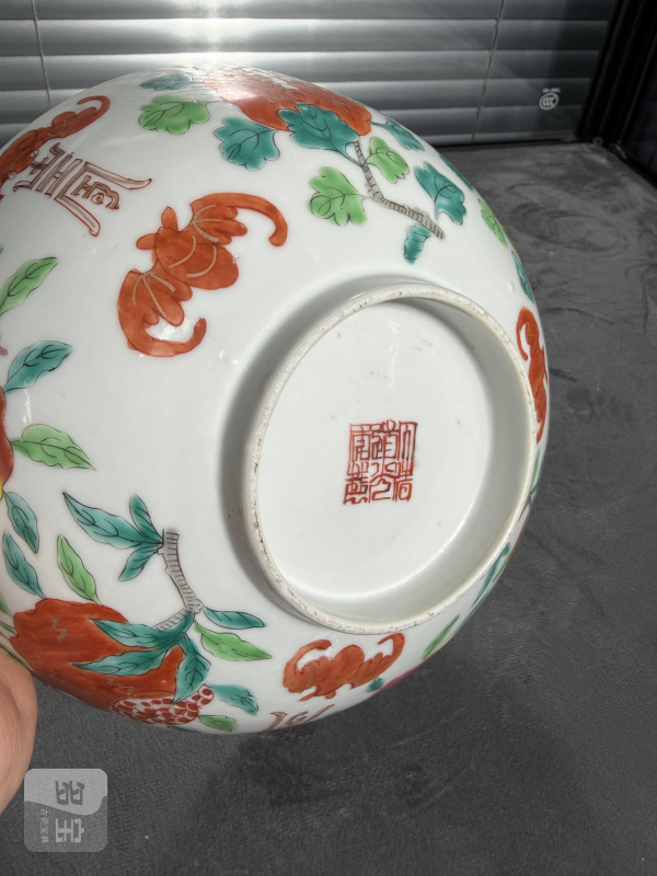 清道光粉彩福寿三多纹花口大碗 - 图9